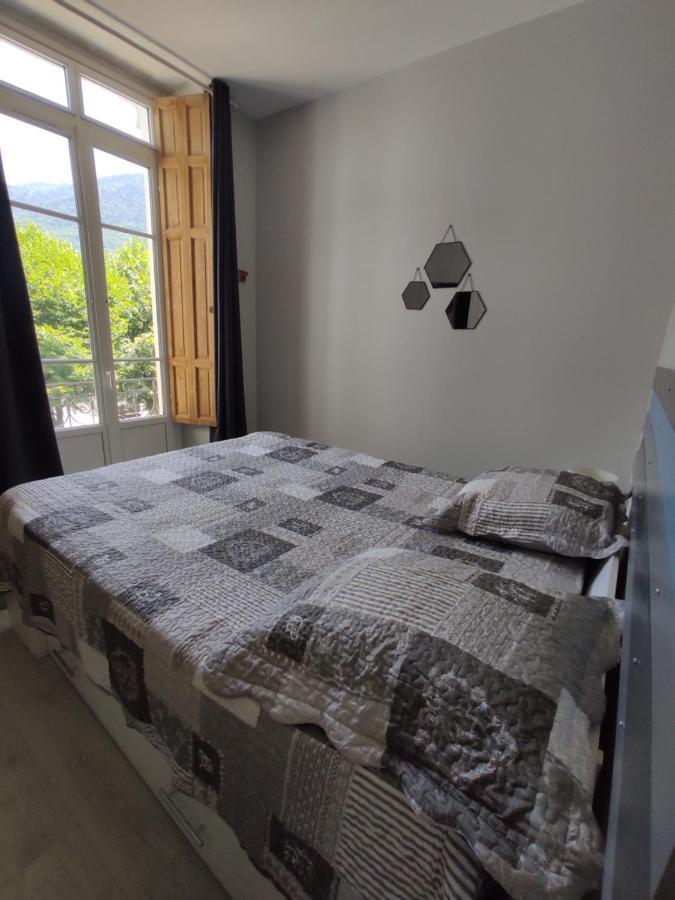شقة Agreable T2 Au Centre De Luchon Bagnères-de-Luchon المظهر الخارجي الصورة